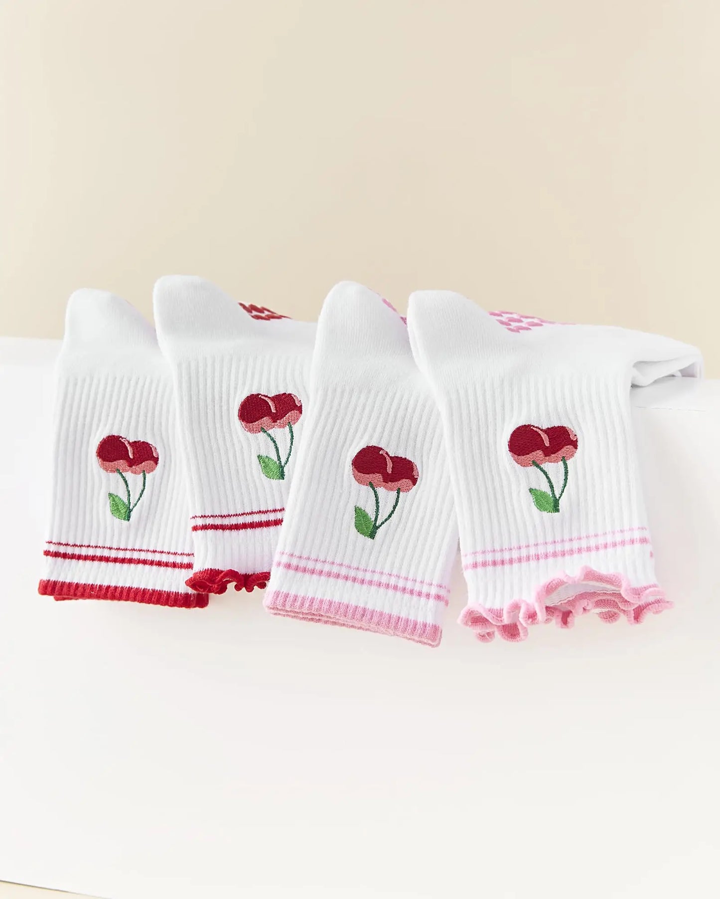 3 pairs, Cute  3 Pairs Pilates Socks with Grips  Ruffle Yoga Sock Grip Socks for Women